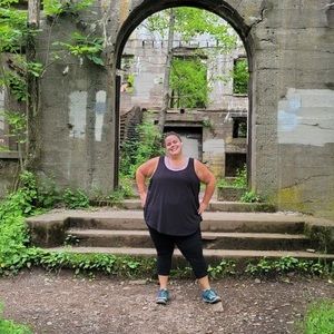 Meet your Posher, Beth